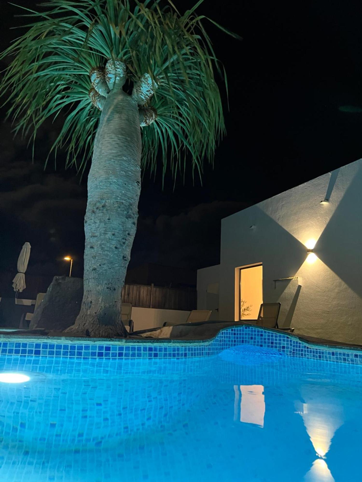 Villa Mahor La Oliva Exterior photo